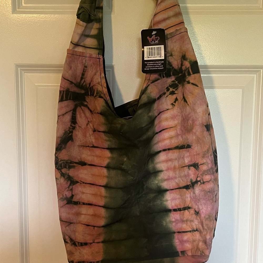 Vibrant Tie-Dye Shoulder Bag